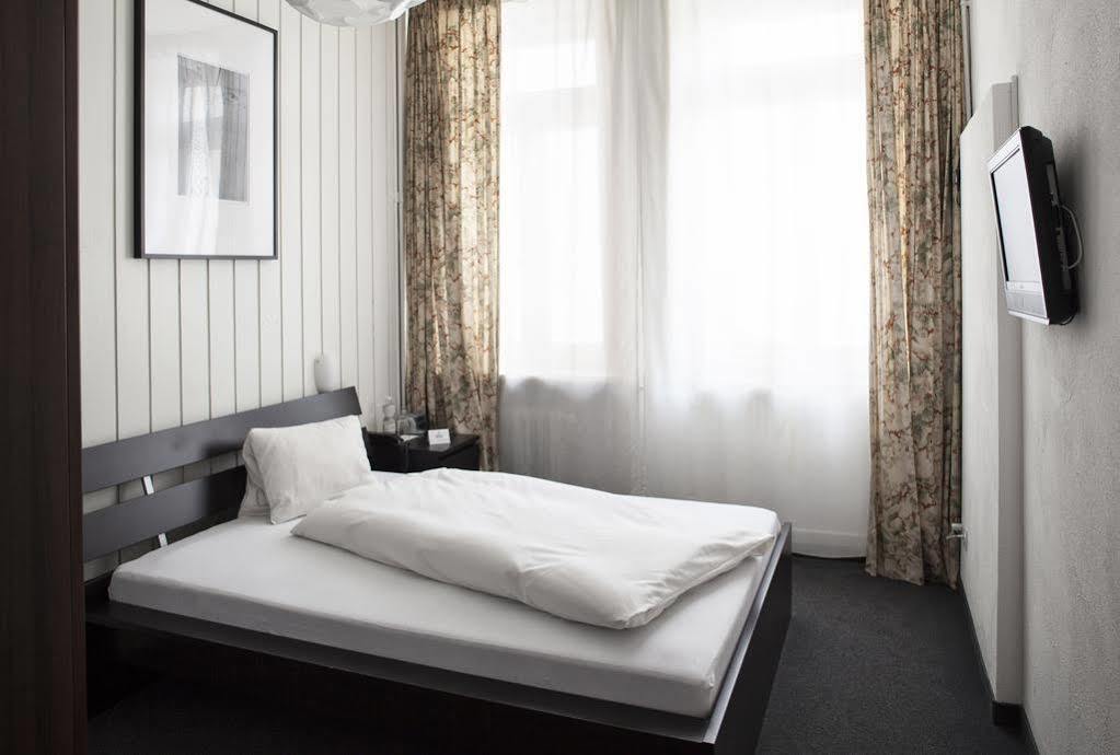 Hotel Ochsen By Mountain Hotels Давос Екстериор снимка