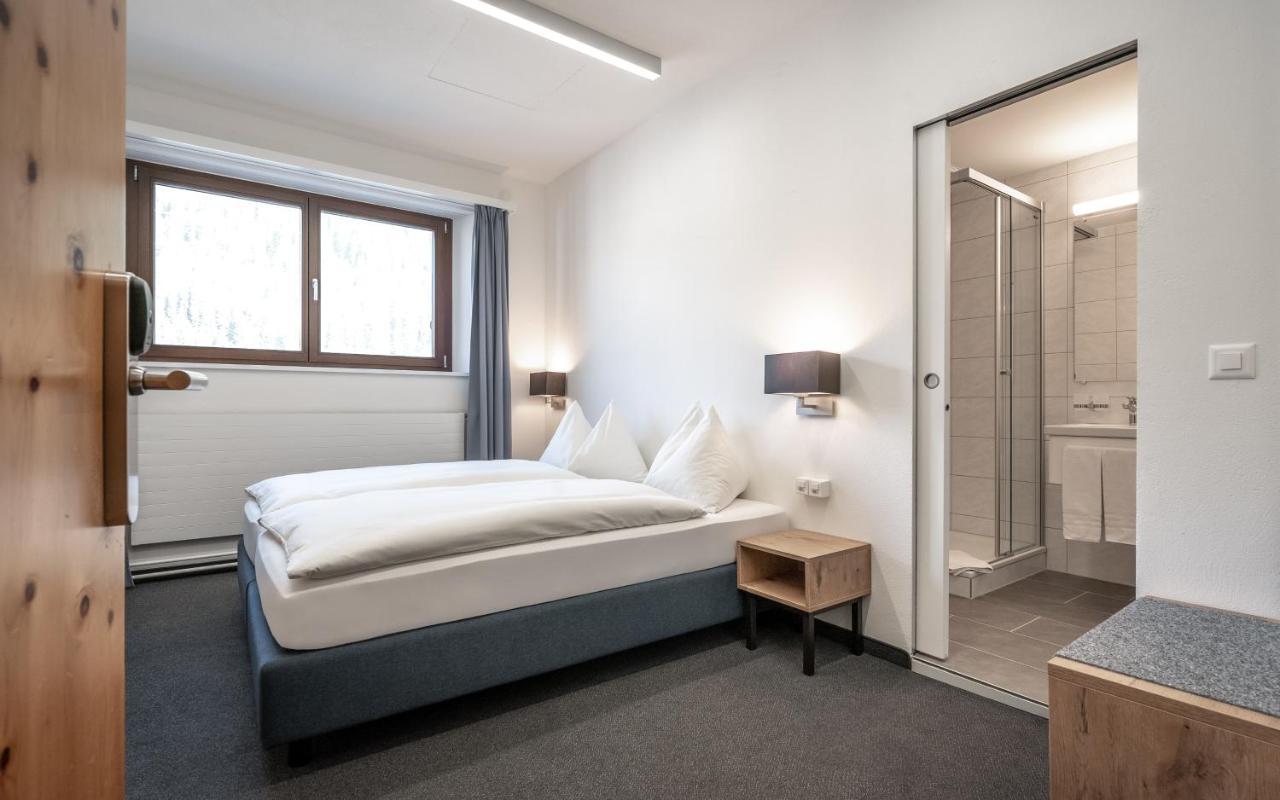 Hotel Ochsen By Mountain Hotels Давос Екстериор снимка